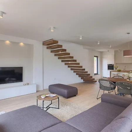 Omnia Holiday home