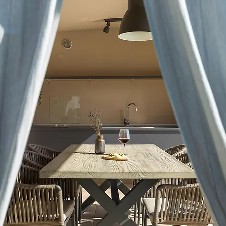 Omnia Holiday home