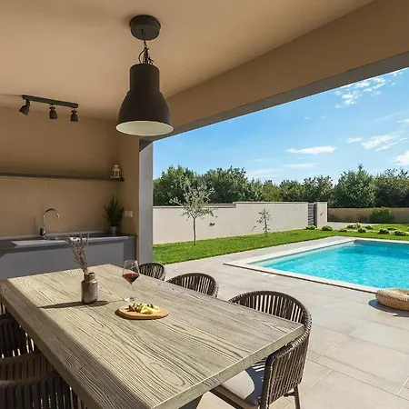 Omnia Holiday home Pula