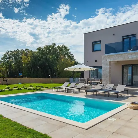 Holiday home Omnia